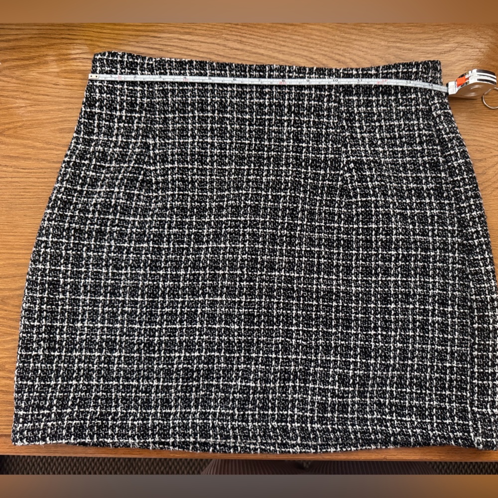 Plaid Tweed Mini Skirt - Black (nwot)